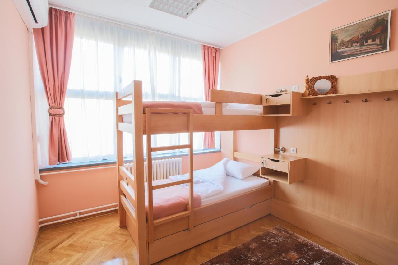 Hostel Amd Belgrad Zewnętrze zdjęcie