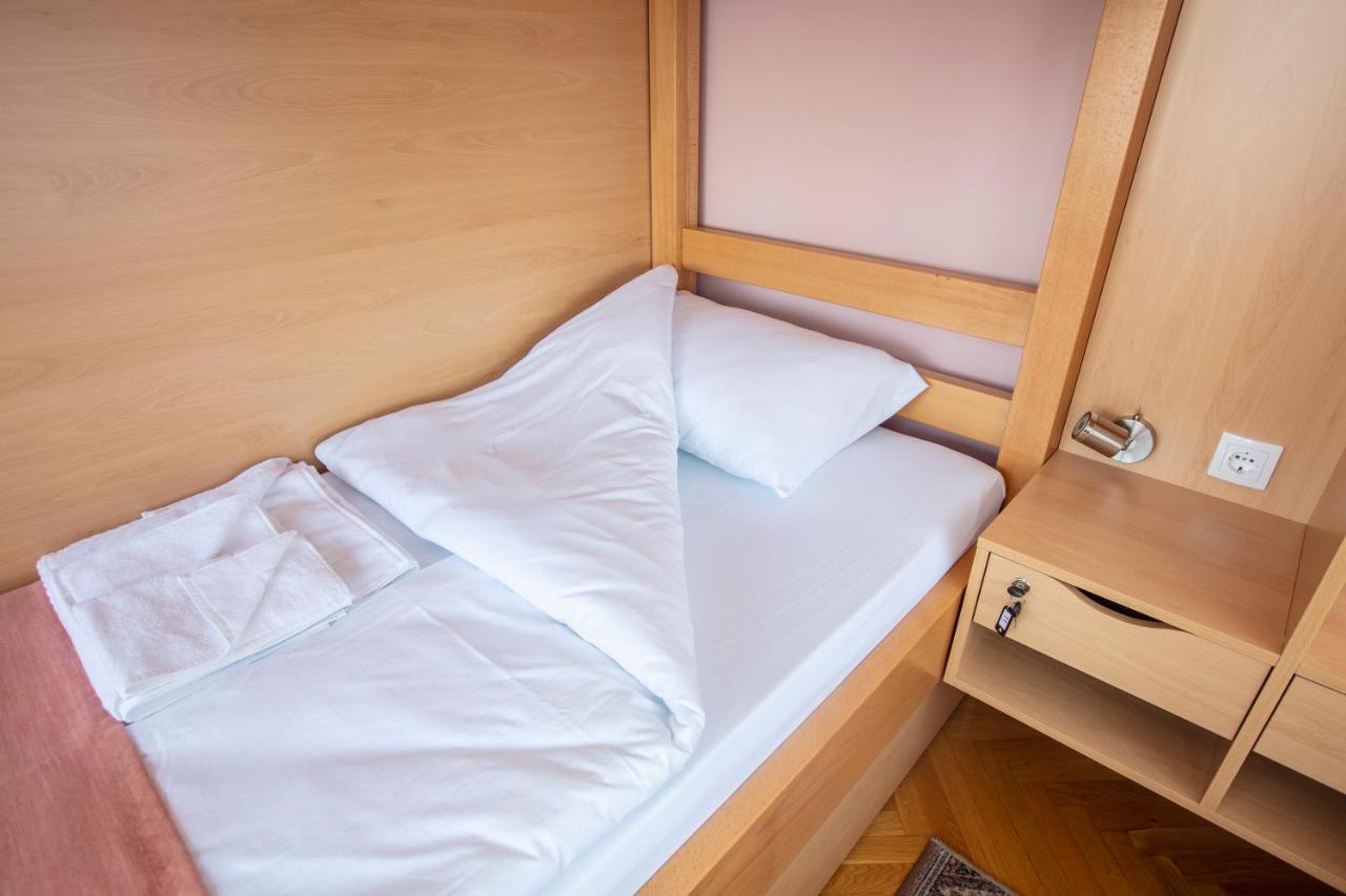 Hostel Amd Belgrad Zewnętrze zdjęcie